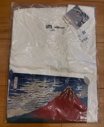 유니클로 UT 보스턴 미술관 호쿠사이 붉은 후지 XL