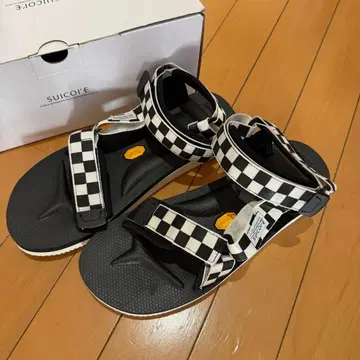 [ 미사용 ] SUICOKE Vibram 샌들 스이코크