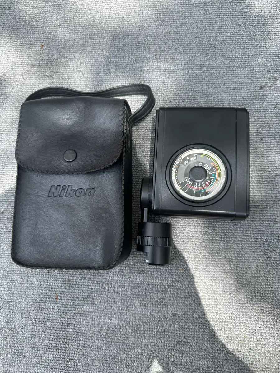 니콘 SPEEDLIGHT SB-12 빈티지 필름카메라 플래시 팝니다