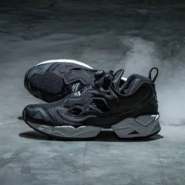 Reebok Instapump Fury Black White