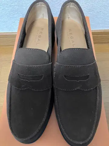 리갈의 로퍼. 브라운 스웨이드 타입. 24.5cm