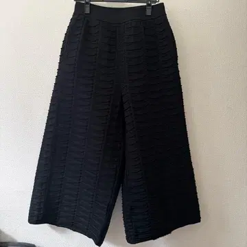 컨디션 최상 CFCL FACADE 와이드 팬츠 블랙 size 3
