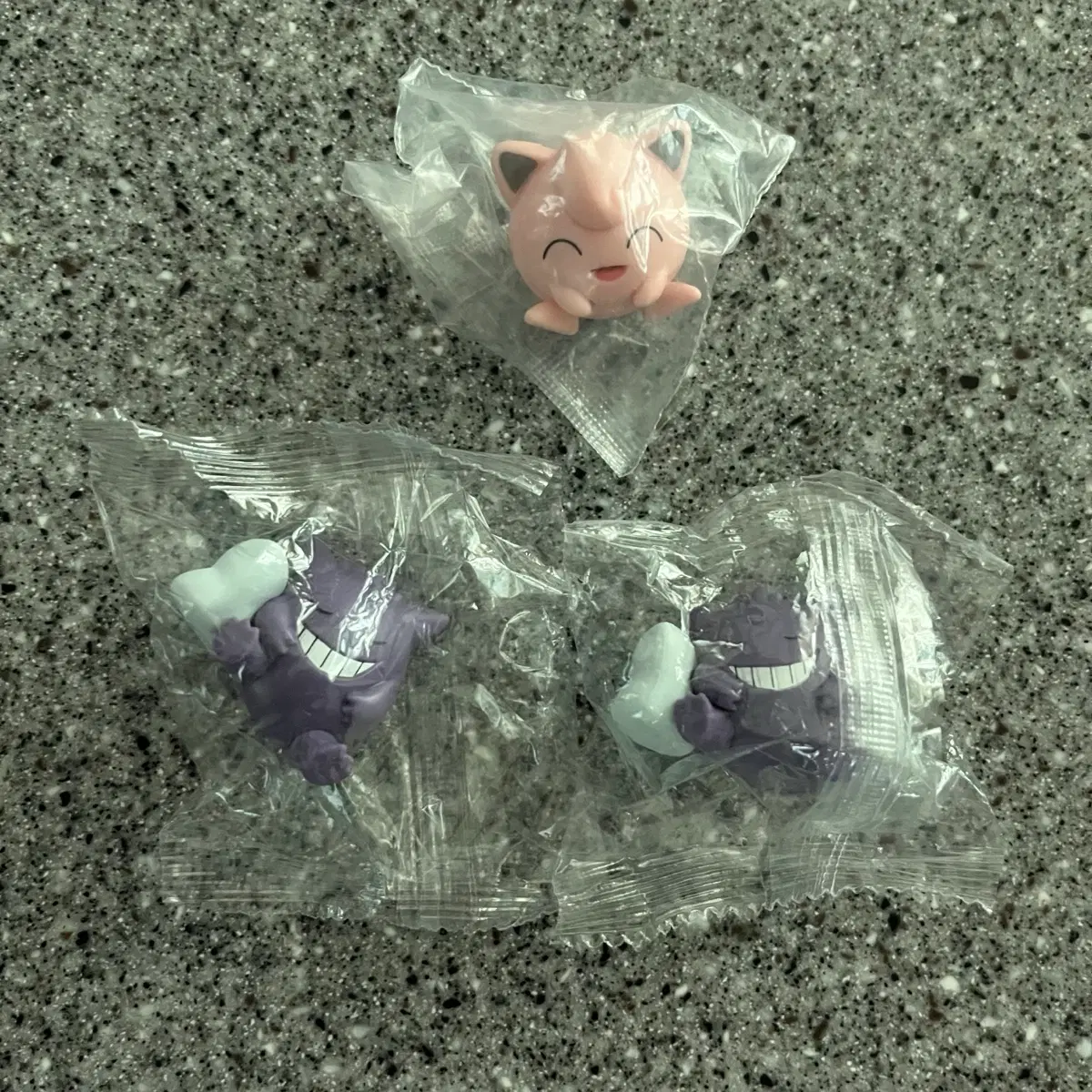 포켓몬 소다 아이스 몬스터볼 cu 편의점 가챠 팬텀 푸린 쓰담 슬립