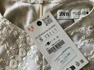 ZARA 슬리브리스 레이스 원피스 화이트 S 미사용 새상품