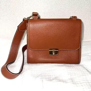 배송비 포함 발송 BALLY 숄더백 브라운 가죽