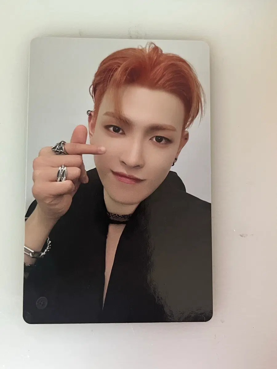 에이티즈 홍중 포토카드