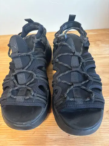 PUMA 스포츠 샌들 블랙