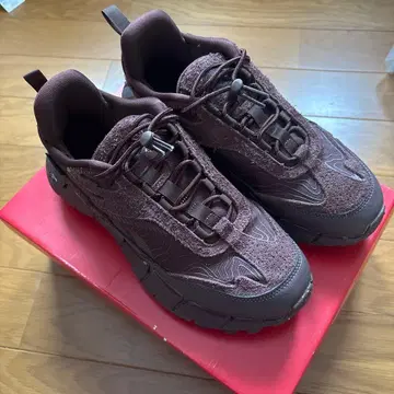 Reebok ZIG KINETICA 2.5 EDGE 24.5cm