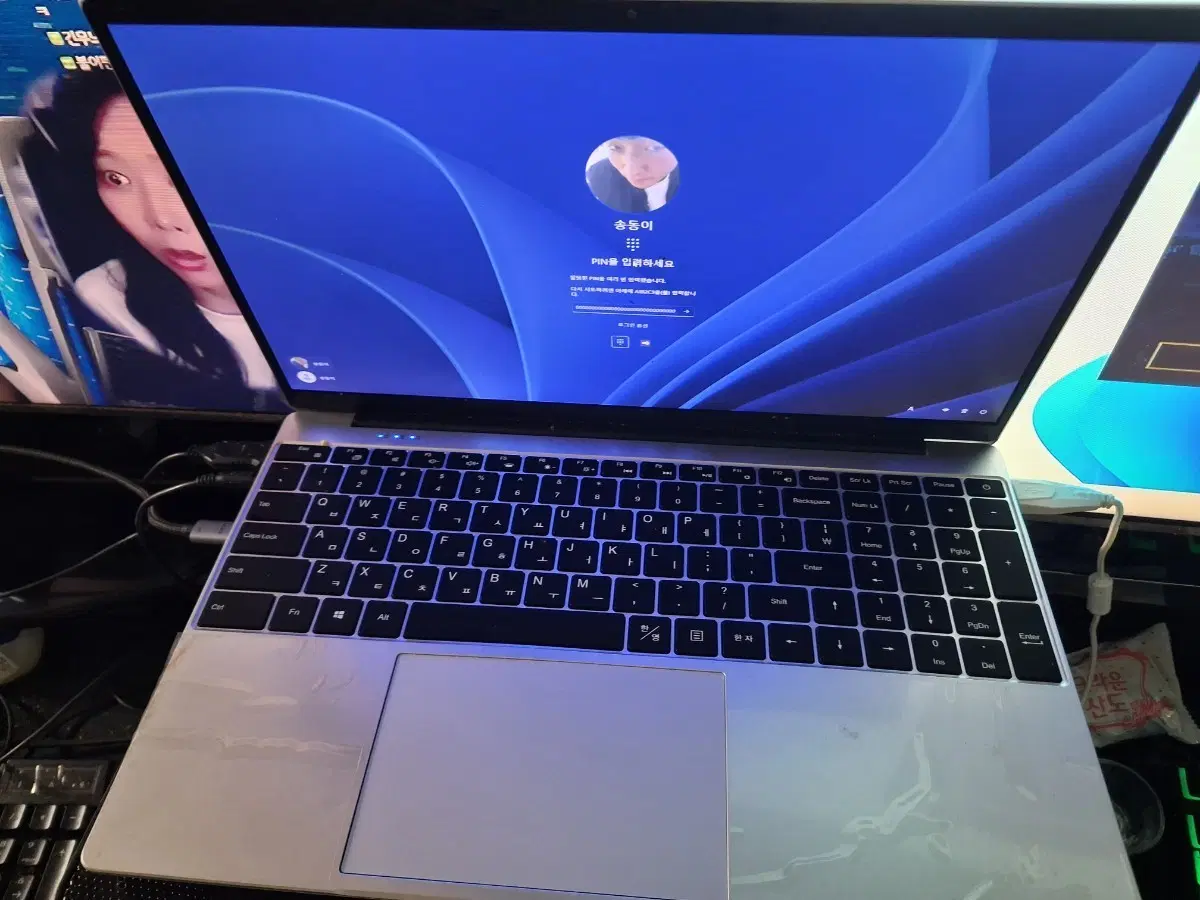 인텔 셀러론 N5095 프로세서와 8GB RAM 팔아요