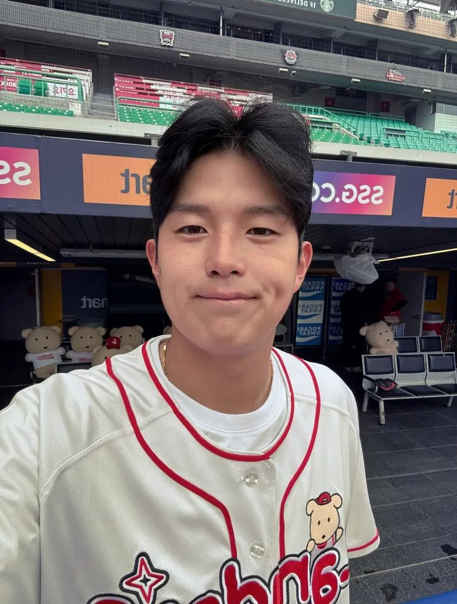 구해요) ssg 조형우 키링