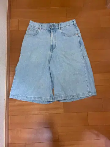 ZARA 남성용 데님 숏팬츠 라이트 블루 EUR38