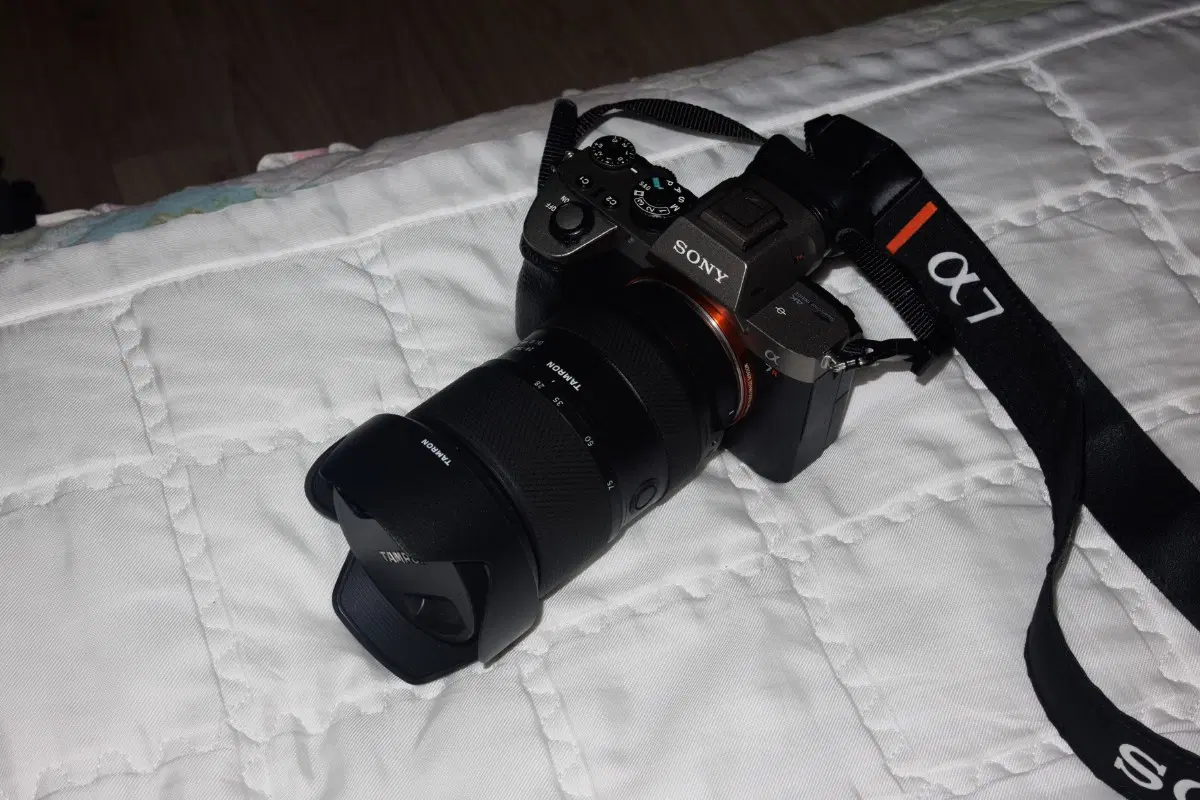 시세보다 20만원 저렴!! 소니 A7R3카메라 + 탐론 28-75g2렌즈
