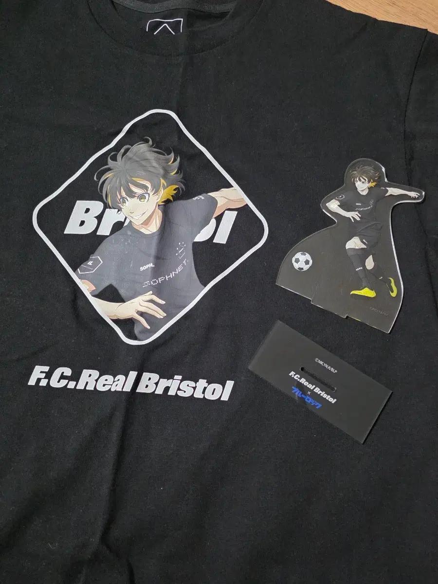 블루록 FCReal Bristol 바치라 티셔츠 아크릴 일괄