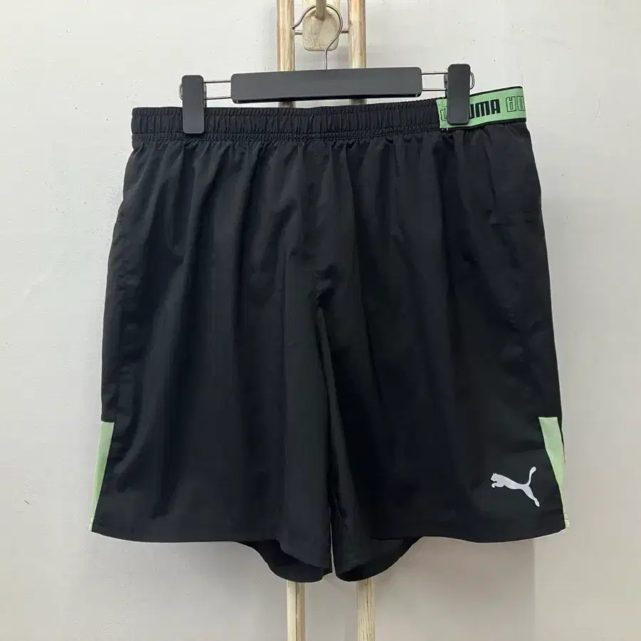 푸마(PUMA) 반바지 US-L