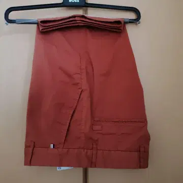 최신 모델 HUGOBOSS 남성용 숏팬츠 오렌지 46