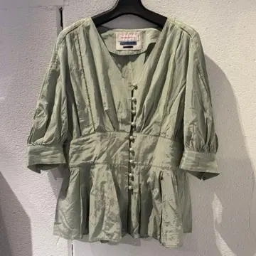 MAISON SPECIAL 라더 레이스 블라우스 민트 그린
