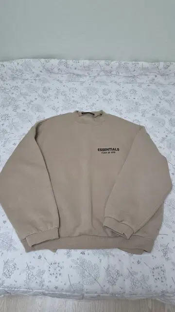 에센셜 플리스 크루넥 데저트 샌드 - 24FW (M)