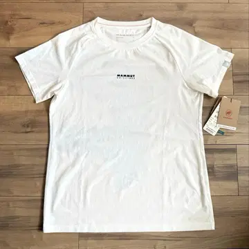 새상품급 여성용 M 마무트 로고 티셔츠 속건성 UV MAMMUT