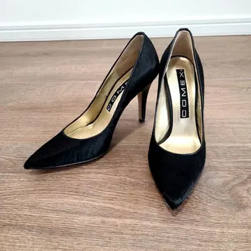 미사용 새상품 COMEX 하이힐 펌프스 블랙 23cm