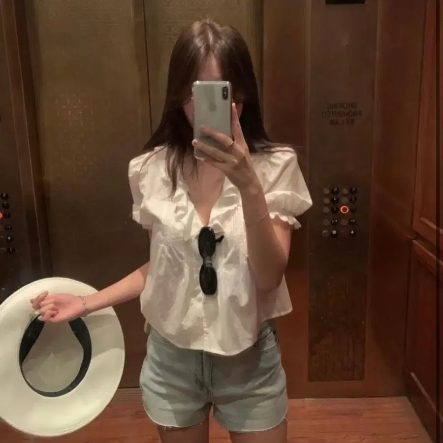 타낫 웨이브셔링블라우스