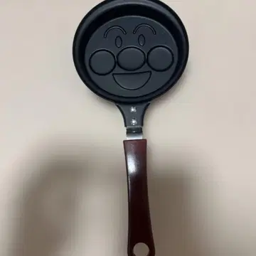 호빵맨 얼굴 모양 미니 프라이팬