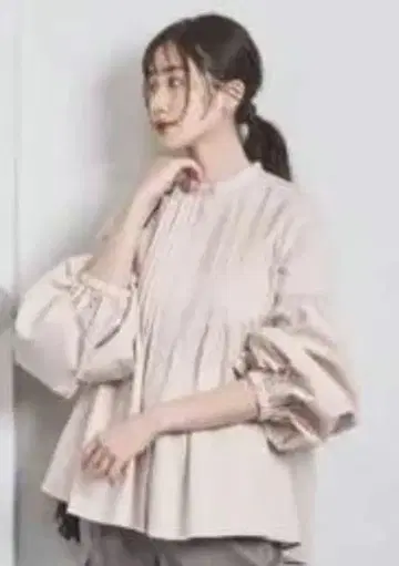 UNITED ARROWS 벌룬 턱 블라우스 핑크 베이지 38 사이즈