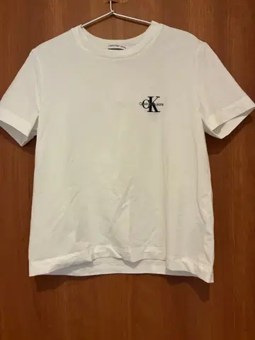 Calvin Klein Jeans 로고 자수 반팔 티셔츠 화이트 M