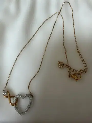 Swarovski 인피니티 하트 목걸이