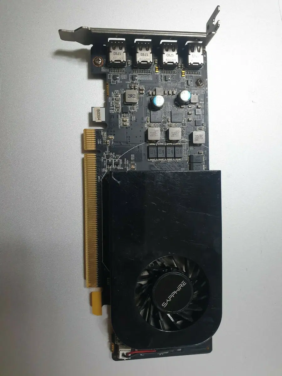 사파이어 GPRO 4200 그래픽카드 LP타입