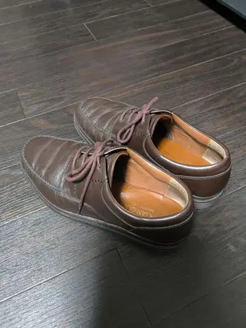 모건 퀸 25.5cm 양가죽 신발