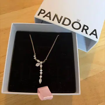 PANDORA 스톤 부착 목걸이