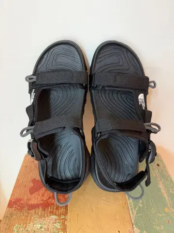 THE NORTH FACE 아웃도어 샌들 블랙
