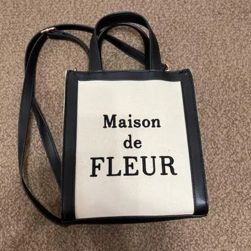 Maison de FLEUR 2way 숄더백