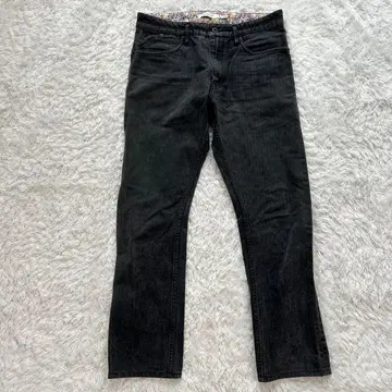 DWELLER 5P JEANS DROPPED FIT 카츠라기 블랙