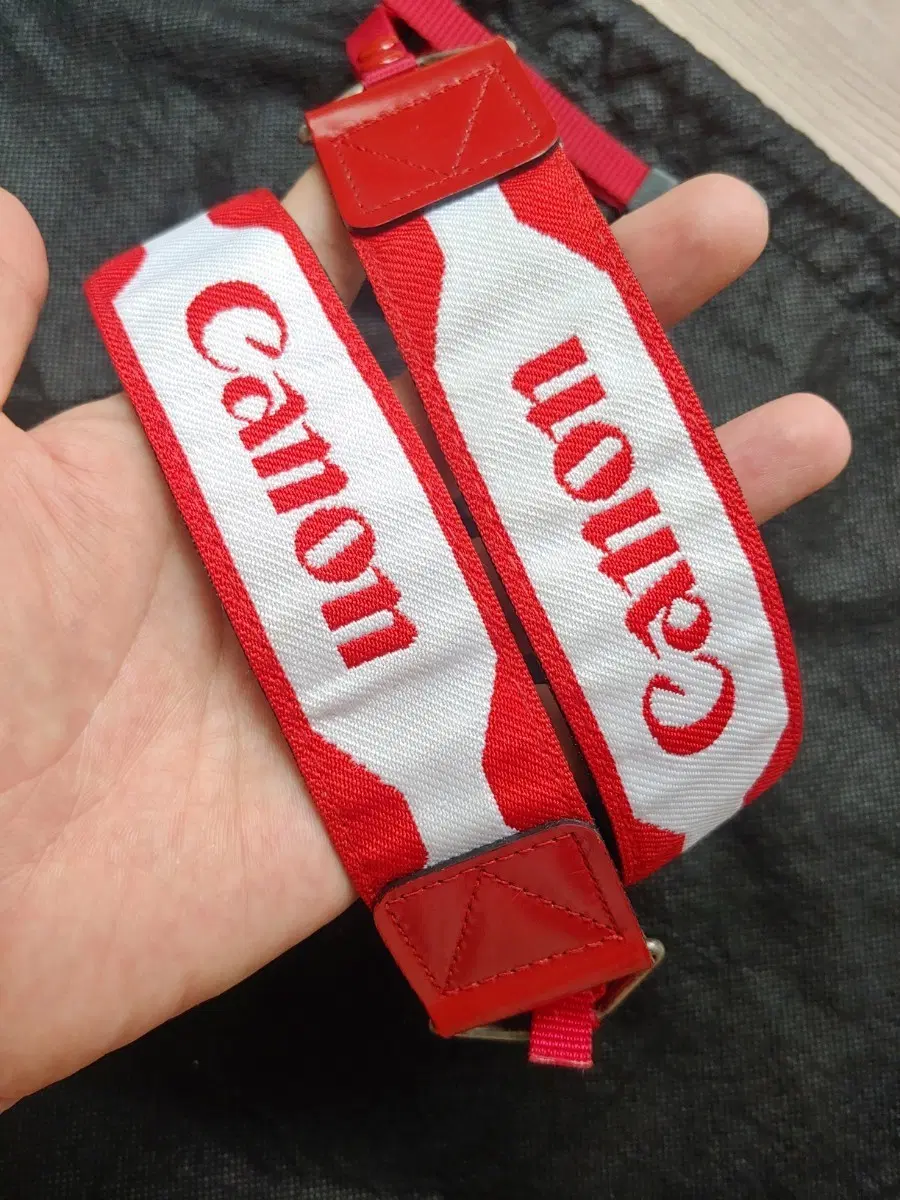 캐논 CPE 레드 레트로 스트랩