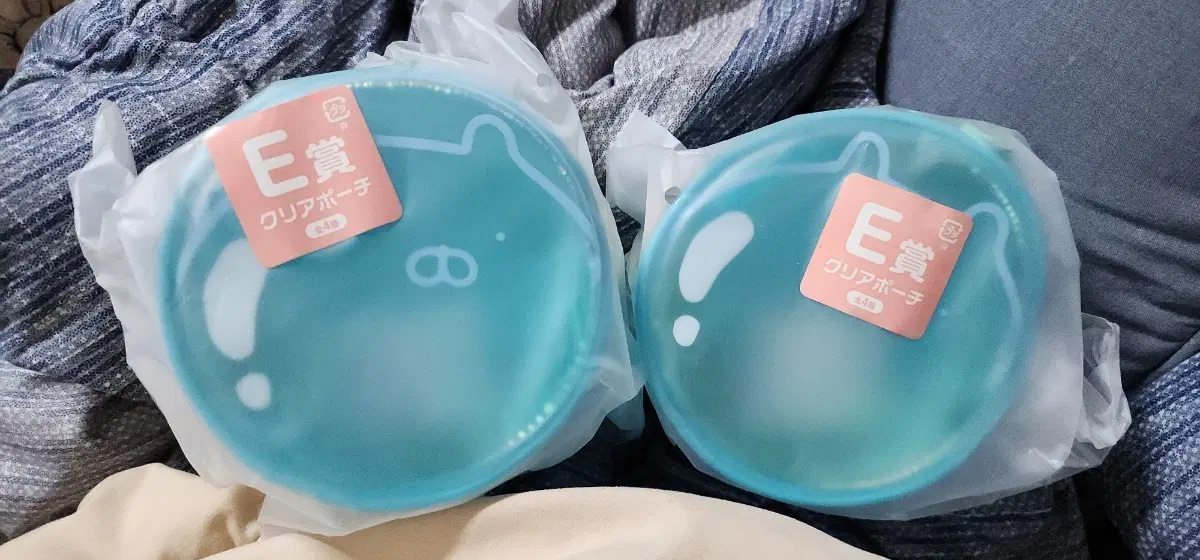 우사마루 쿠지 E상 클리어파우치 오로라그린