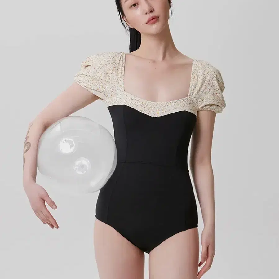 쿠아비노 베가스 다이어리 원피스 수영복 S + 레브레브 랩스커트 S