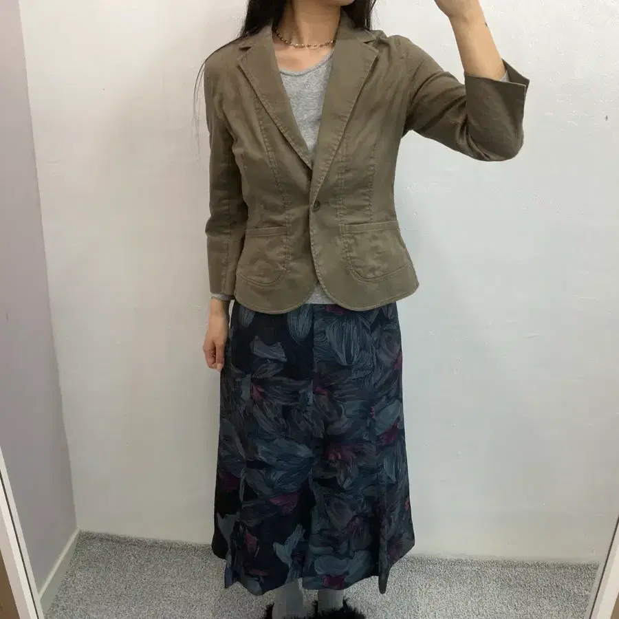 빈티지 카키 슬림 자켓