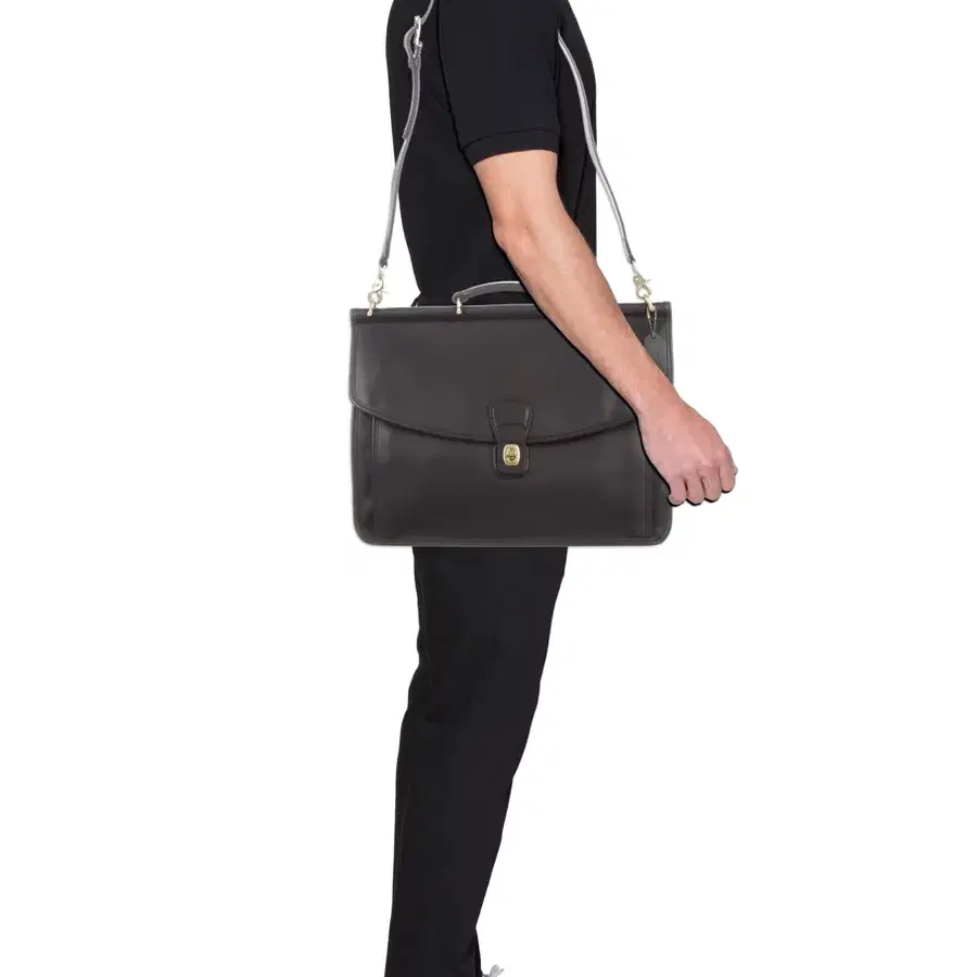 Coach VTG Beekman Black Leather Messenge