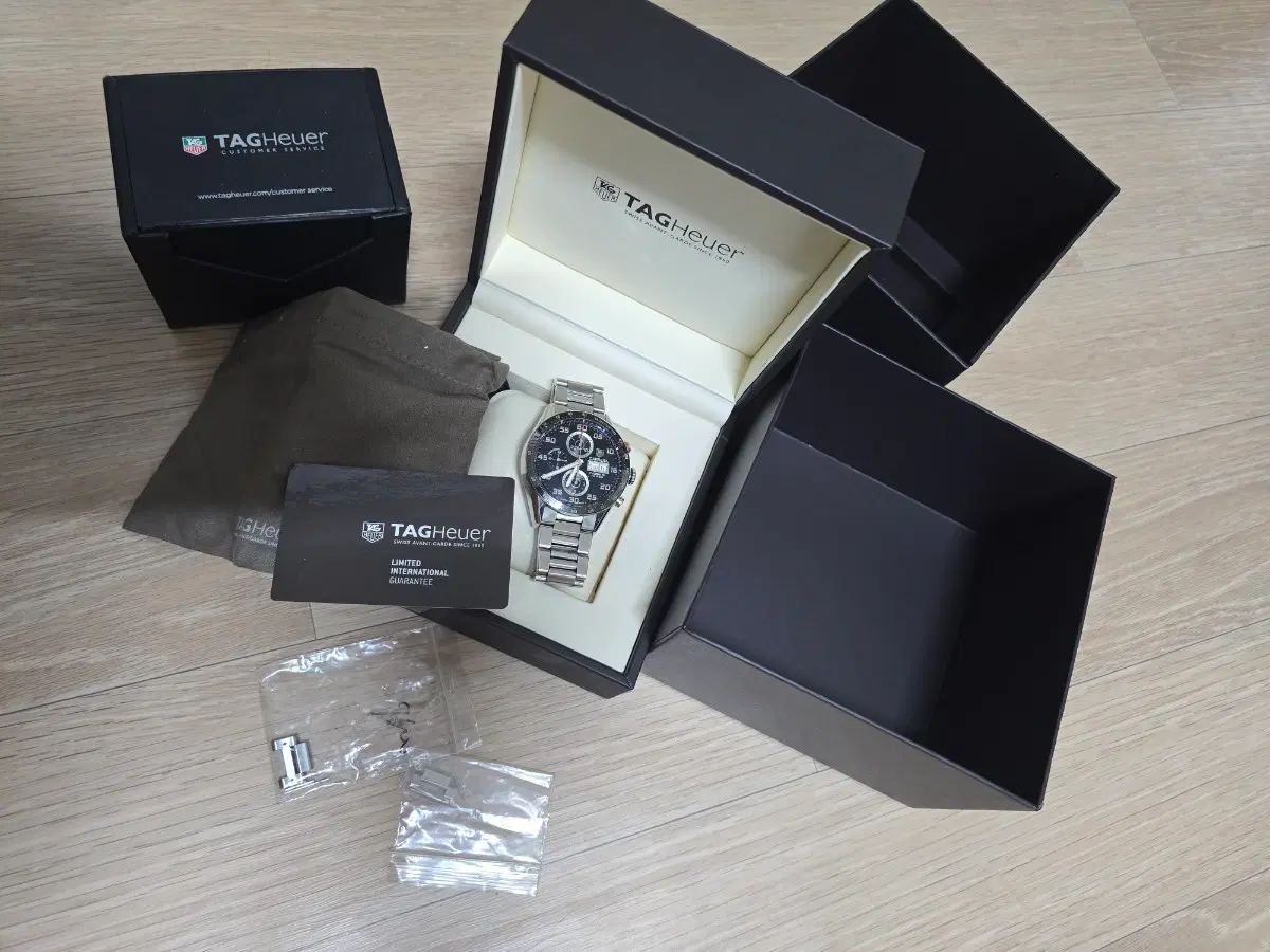 태그호이어 까레라16 데이데이트 43mm