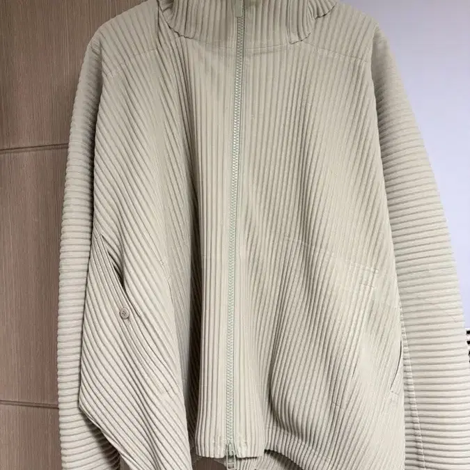 옴므플리세 오버후드집업 3 글래스 색상
