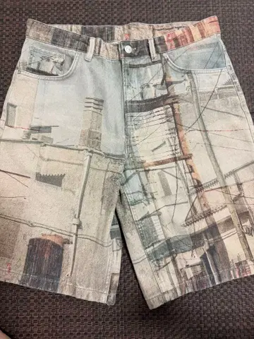 ZARA 남성용 숏팬츠 올 패턴 도시 풍경 프린트