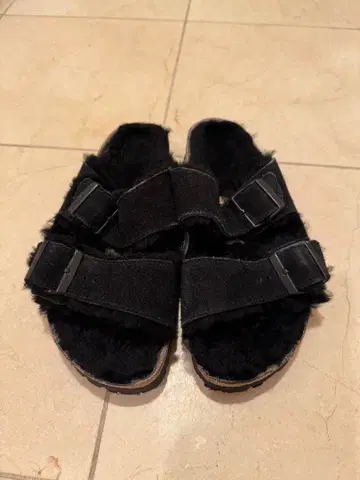 BIRKENSTOCK 애리조나 시어링 블랙 38