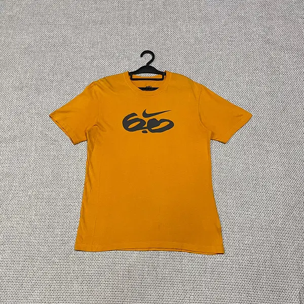M 나이키 라운드 반팔티 N.4850