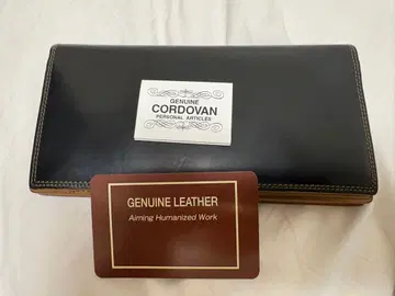 GENUINE CORDOVAN 장지갑 블랙