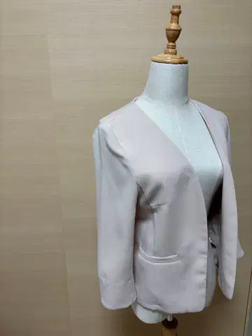 [ JUSGLITTY ] 노카라 자켓 핑크 베이지 사이즈 2