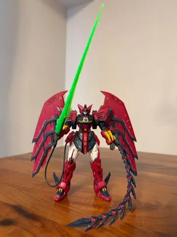 RG 건담 에피온 조립 완료