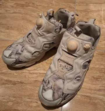 Reebok Instapump Fury 그레이/화이트