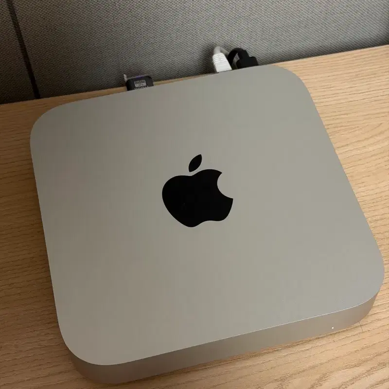 애플 맥미니 M2 8g 512gb