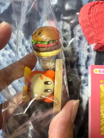 별의 커비 푸푸푸 카페 타임 볼륨감 넘치는 햄버거 세트